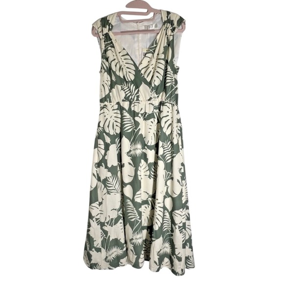 bYSI Tropical dress Women Palm Leaf Green and Cream Fit & Flare Flowy Lined NWT - Picture 1 of 12